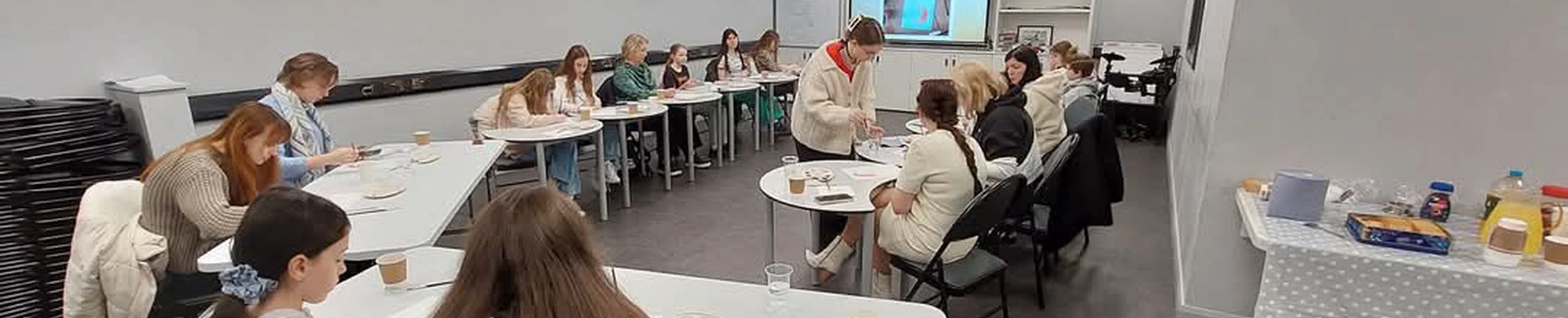 The final winter art class