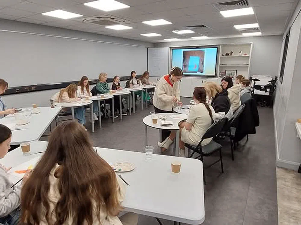 The final winter art class
