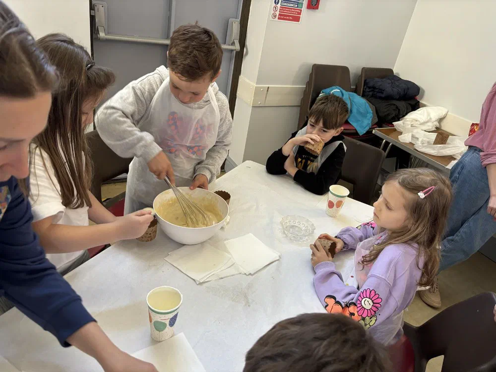 Cooking class for Easter muffins