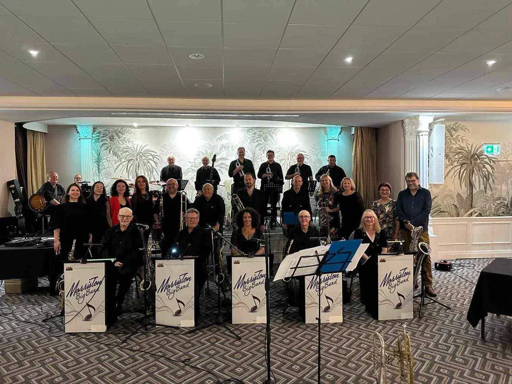 Jazz music and singing at Llanelli Diplomat Hotel
